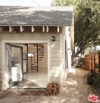 Building Photo - 904 Monterey Rd