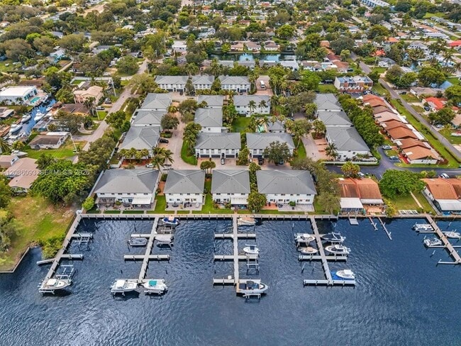 Building Photo - 2727 Treasure Cove Cir