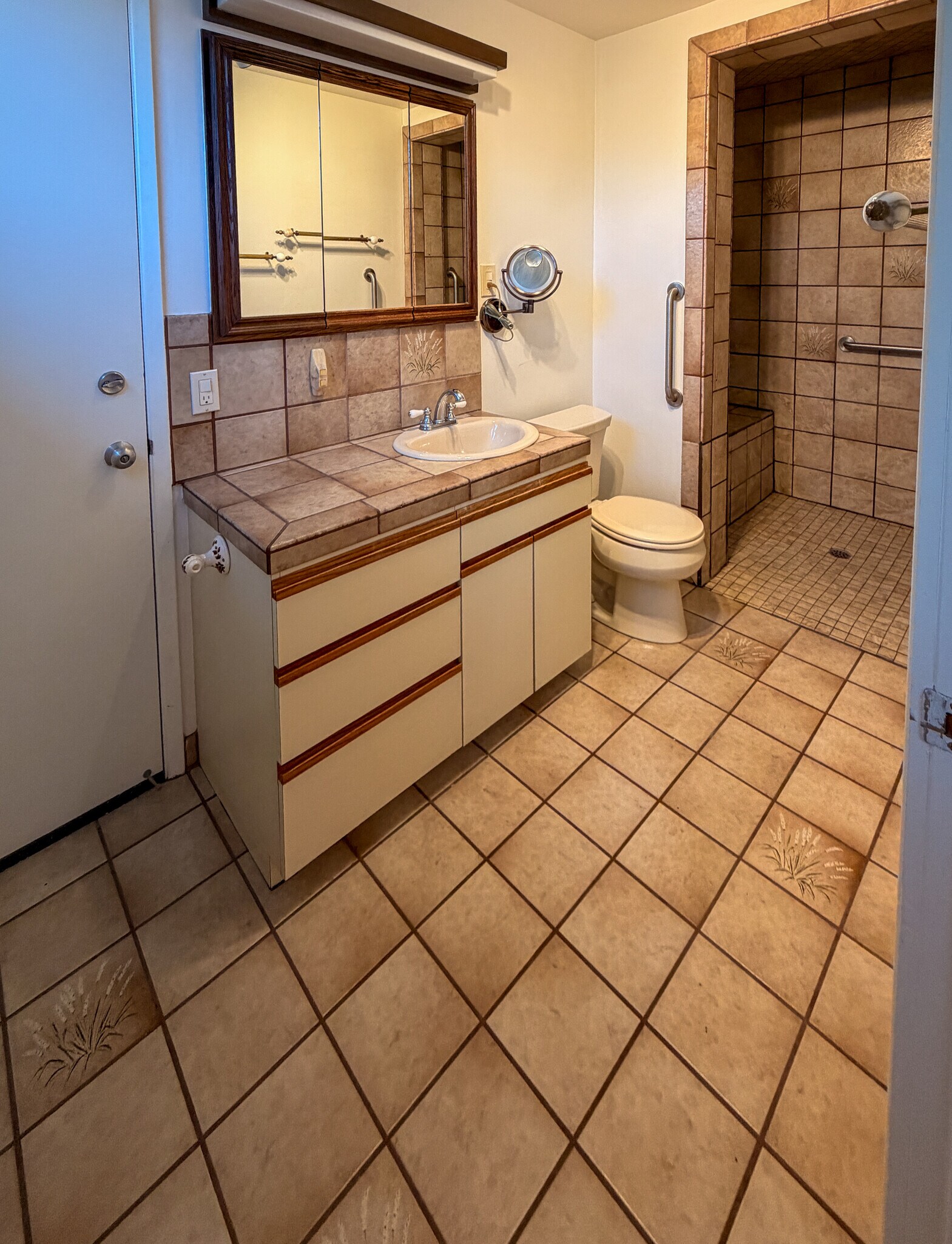 Building Photo - 5516 Ethel Ave