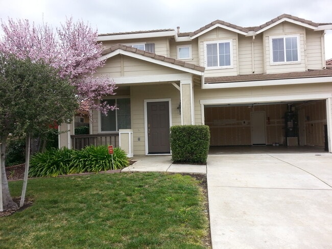 Building Photo - 10087 Tuzza Ct