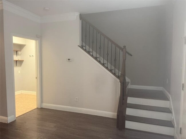 Building Photo - 14408 Charles Dickens Dr