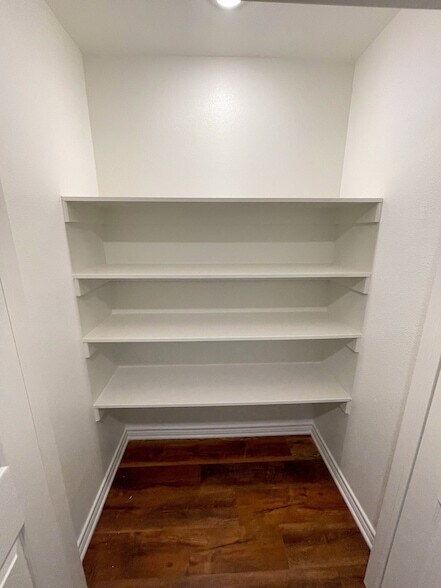 Building Photo - 2733 Ginger Ct