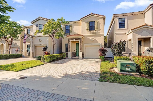 Building Photo - 650 NE 193rd Terrace