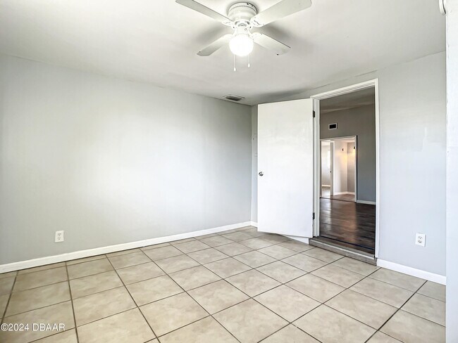 Building Photo - 152 Ponce De Leon Dr