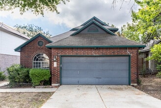 Building Photo - 5834 Spring Square