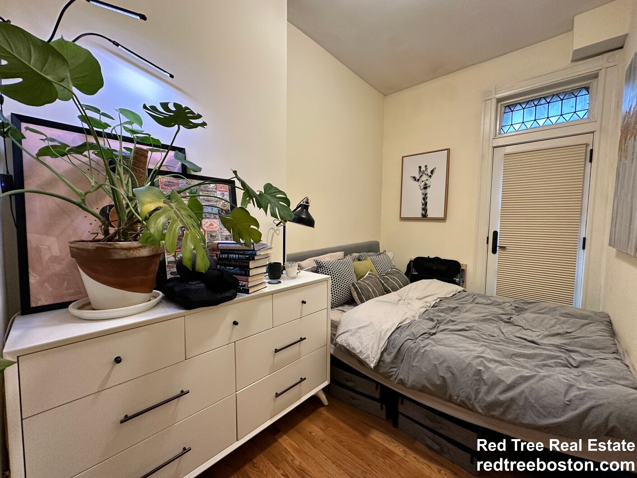 Building Photo - 197 Commonwealth Ave