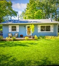 Building Photo - 325 Quantico Ln N