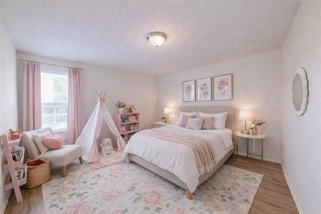 Building Photo - 453 Harding Ln