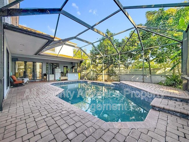 Building Photo - 2679 Lakebreeze Ln