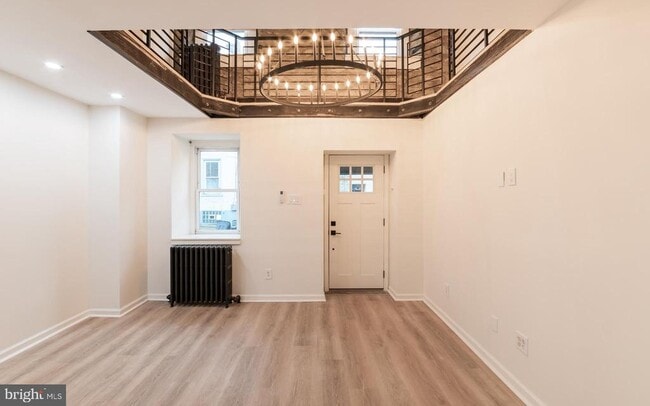 Building Photo - 130 Krams Ave