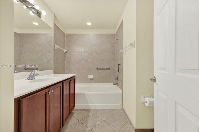 Building Photo - 11501 NW 89th St