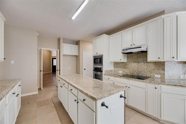 Building Photo - 1500 Rustic Timbers Ln