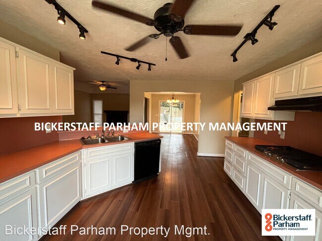 Building Photo - 4 br, 2 bath House - 1534 Double Churches Rd.