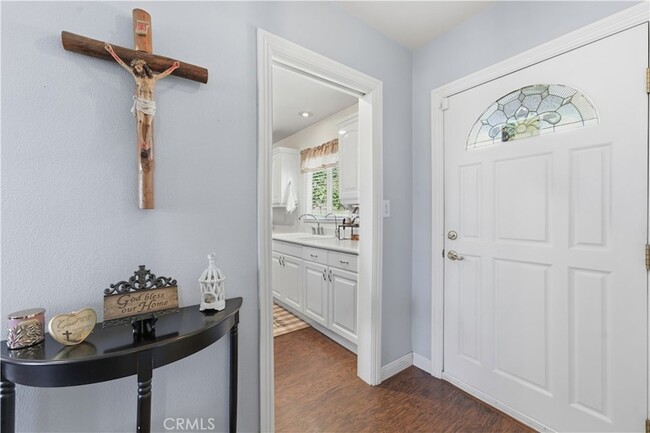 Building Photo - 855 N 3rd Ave