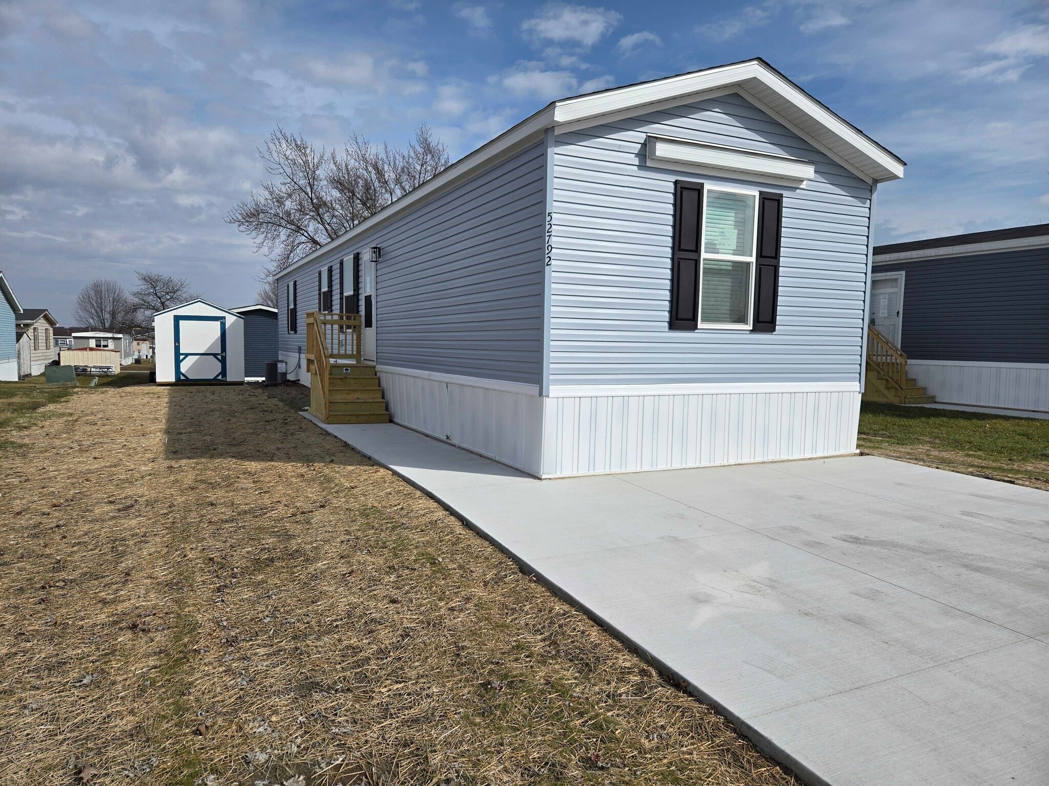 Building Photo - 52705 Van Buren Dr