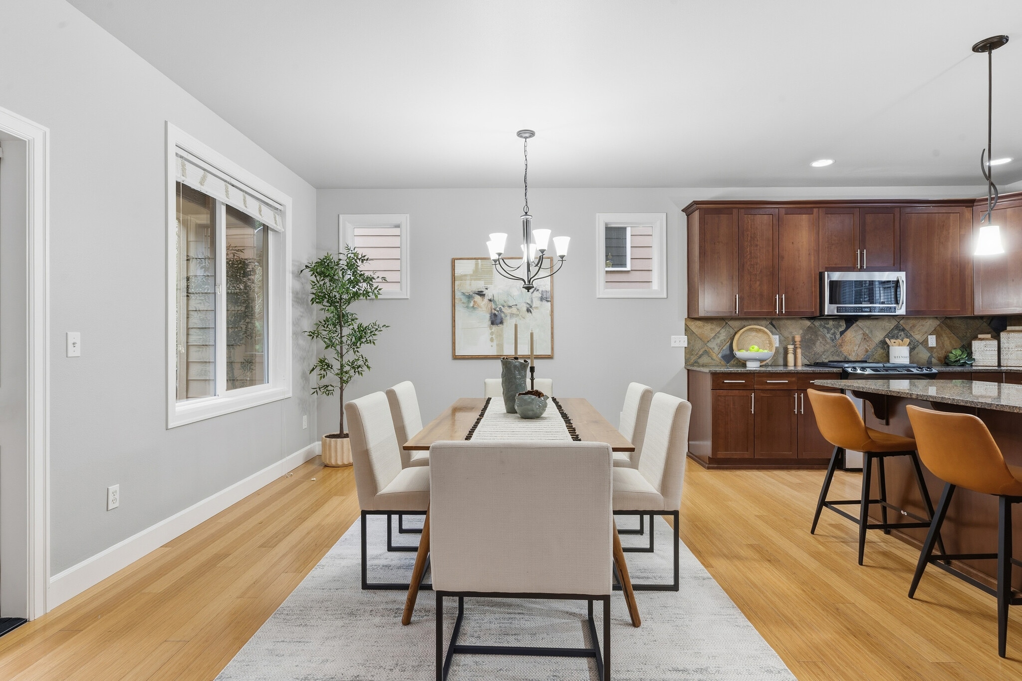 Building Photo - 12325 NE 86th Way