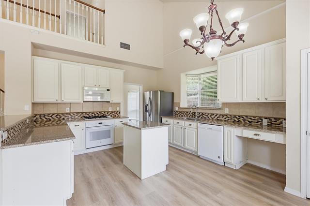 Building Photo - 105 Dorsett Dr