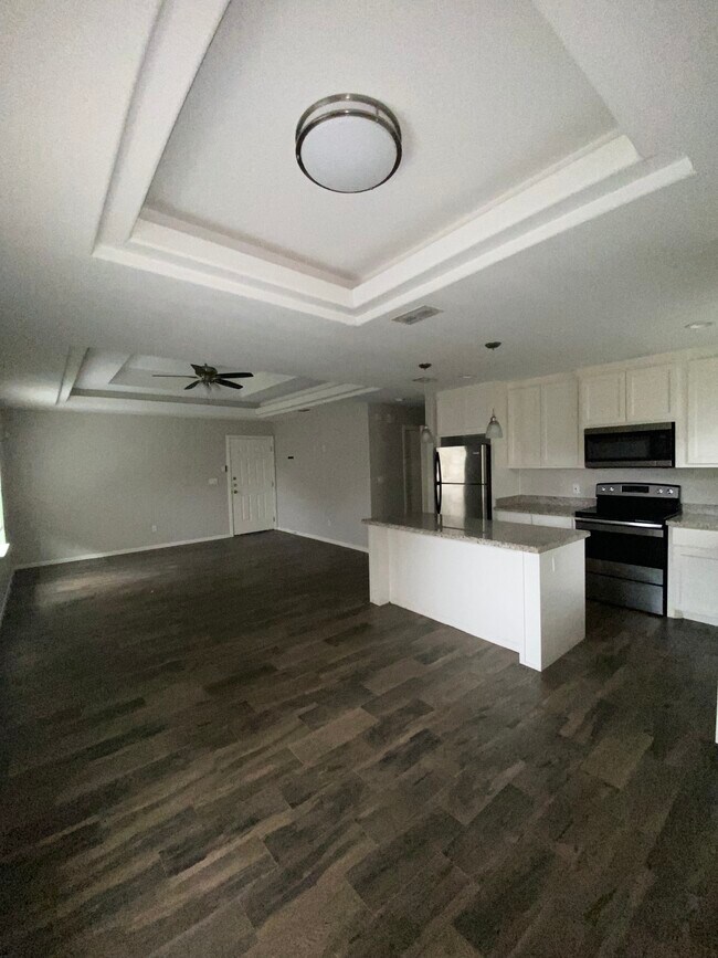 Building Photo - 2110 Taxco Ct