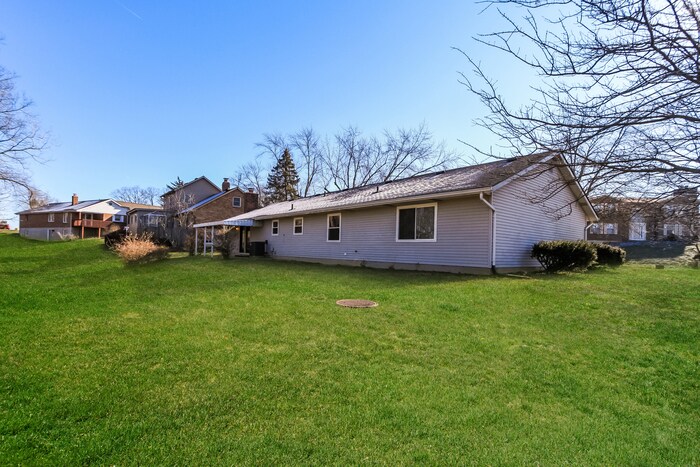 Building Photo - 1730 Calumet Way