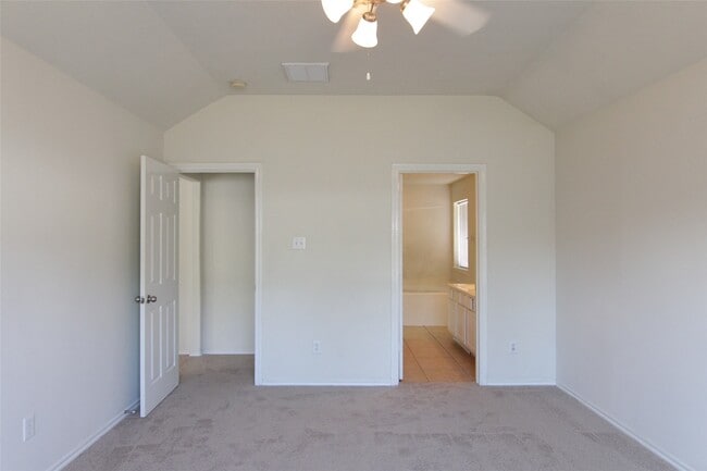 Building Photo - 21802 Dimmett Way