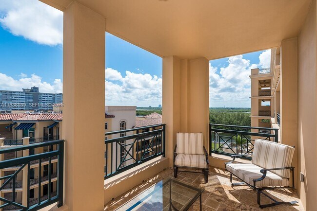 Building Photo - 3501 N Ocean Dr