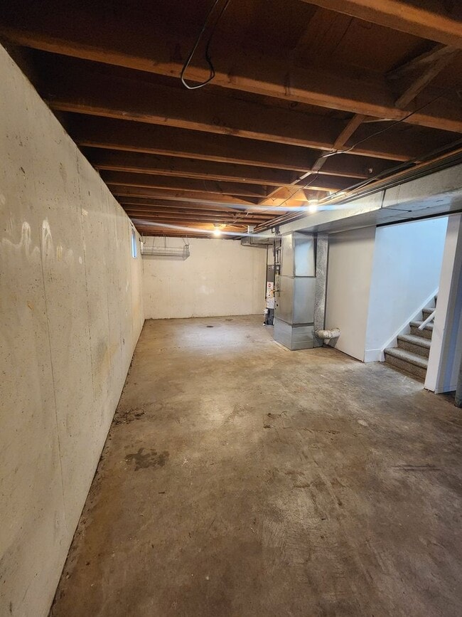 Building Photo - 4337/4339 W. Custer Place