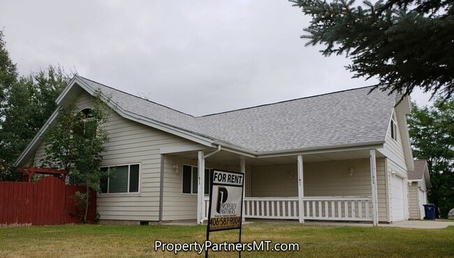 Building Photo - 5Bd/2Ba Spacious House in Durston Meadows