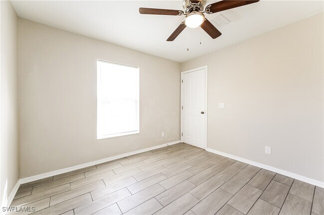 Building Photo - 2712 53rd St W