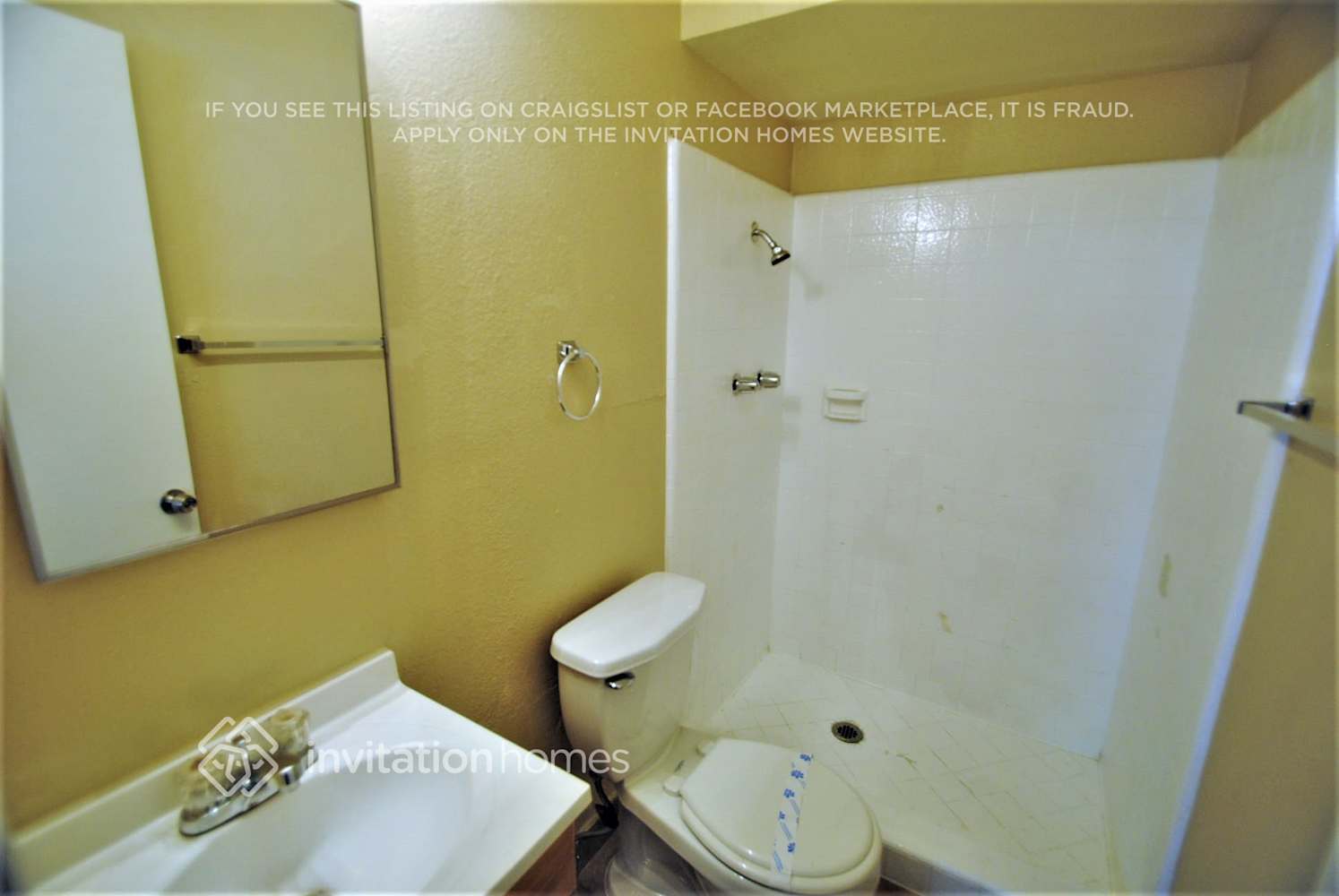 Building Photo - 4914 W Catalina Dr