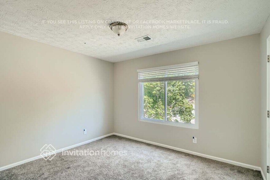 Building Photo - 594 Rivulett Ct