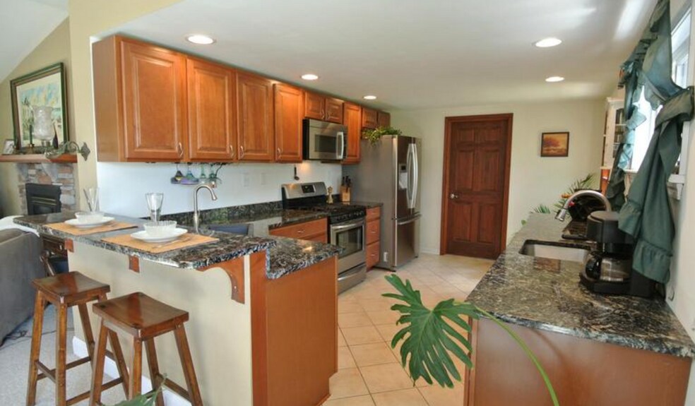 Building Photo - 2255 Engle Rd