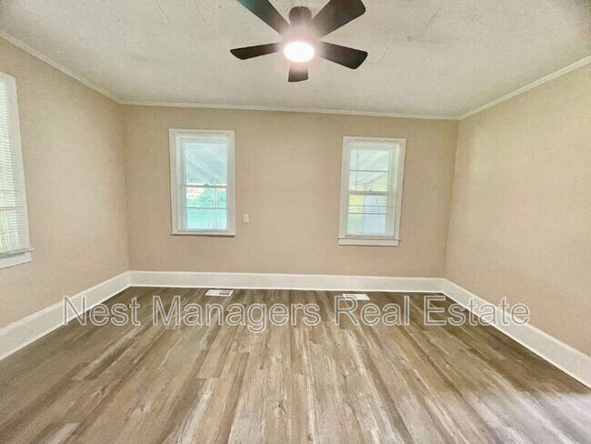 Building Photo - 416 Old Maxton Rd