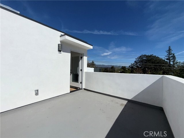 Building Photo - 5044 Laurel Canyon Blvd