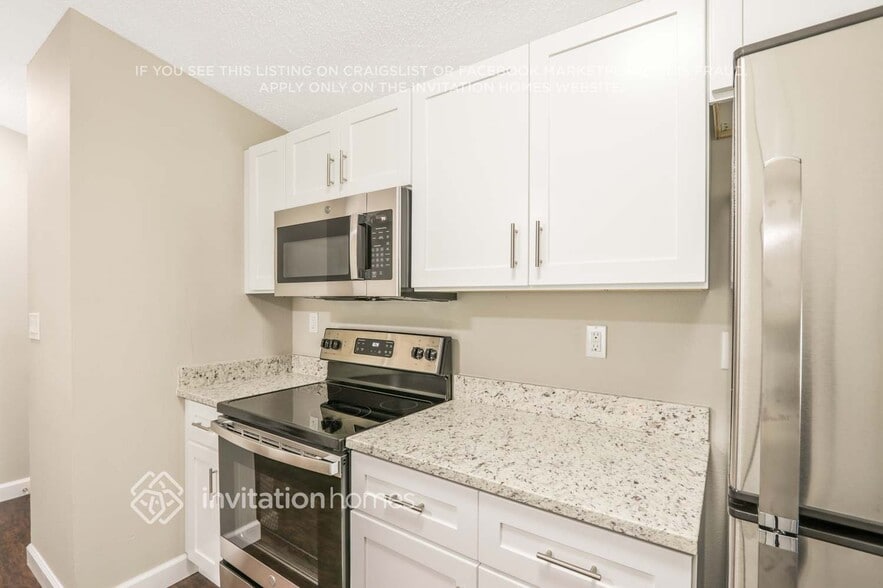Building Photo - 8032 Chickasaw Ln