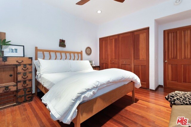 Building Photo - 3916 Rambla Orienta