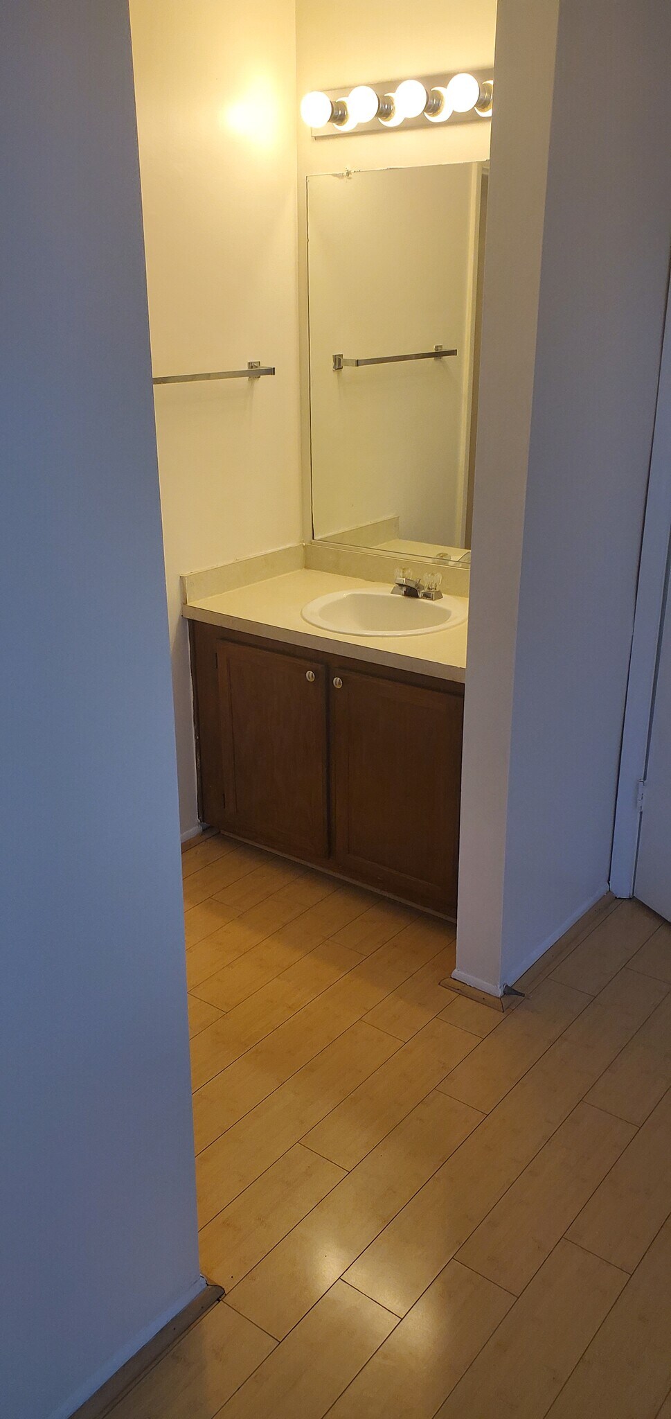 Master bedroom dressing area - 8101 Needwood Rd