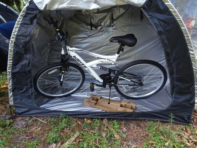 Building Photo - 930 Rambling Dr Cir