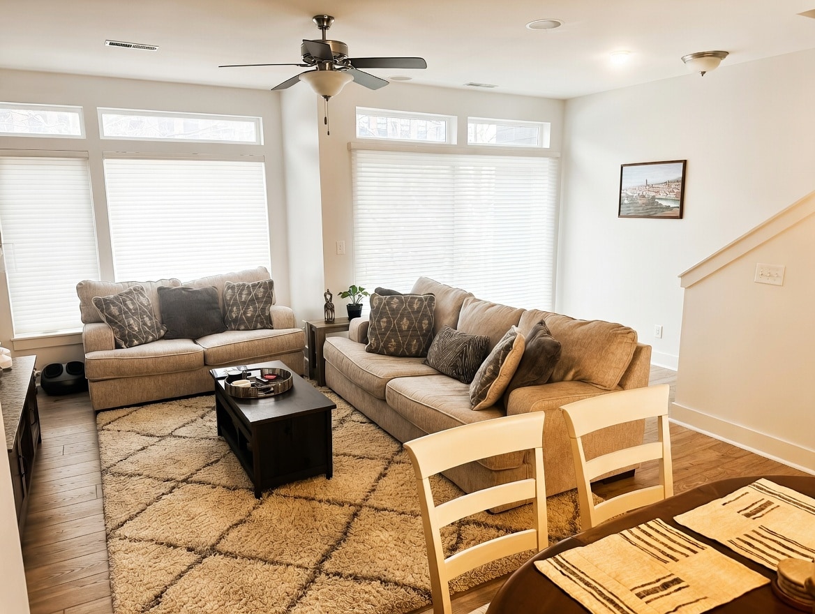 Tons of natural light + privacy in living room - 1247 W 75th St