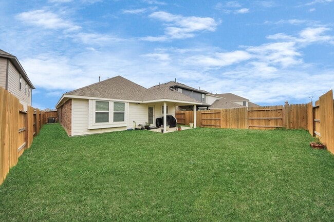 Building Photo - 21246 Montego Bay Dr