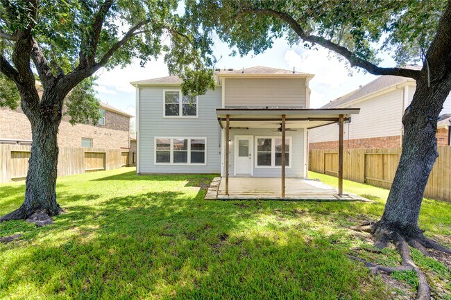 Building Photo - 2115 Sherbrook Park Ln