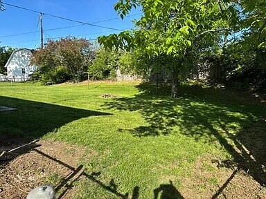 Building Photo - Remodeled 3-bedroom ranch house with HVAC, vinyl windows, garage and large private yard.