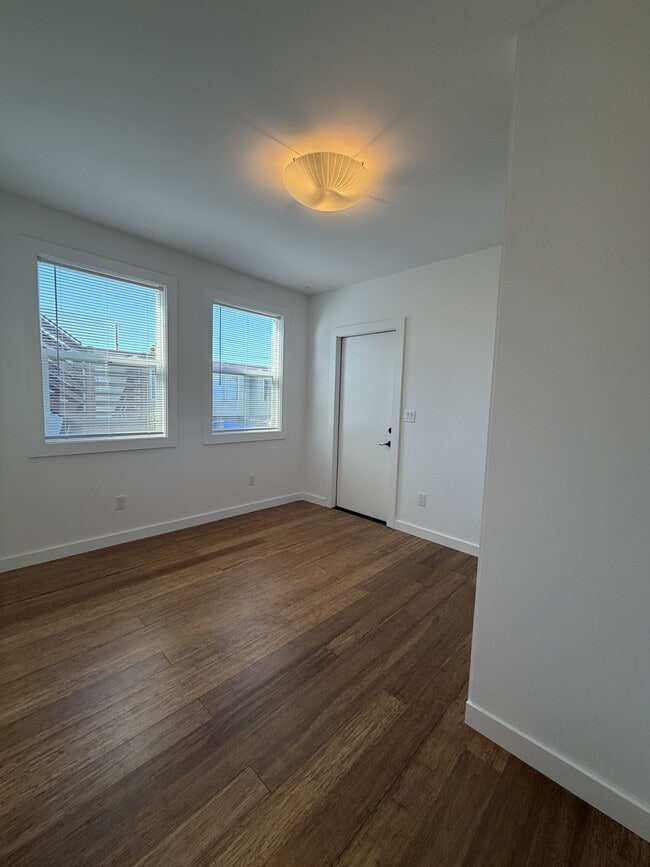 Building Photo - 1134 Foothill Blvd