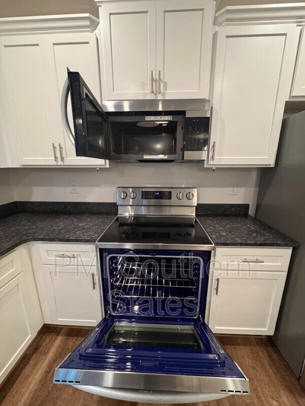 Building Photo - 207 Clarus Crk Wy