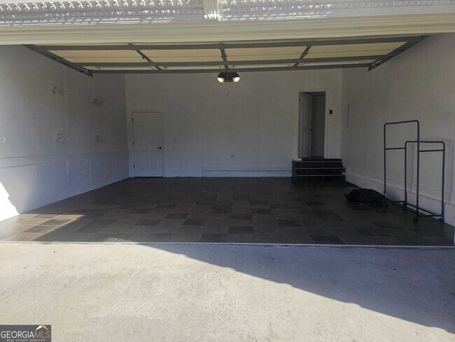 Building Photo - 526 Coopers Pond Dr