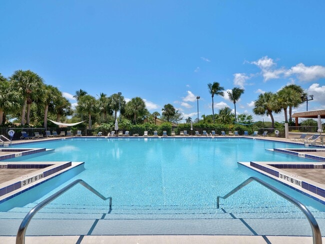 Building Photo - 303 Leeward Dr