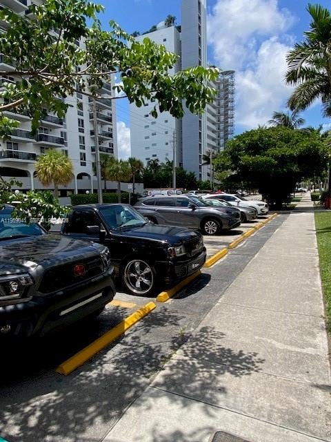 Building Photo - 7925 West Dr