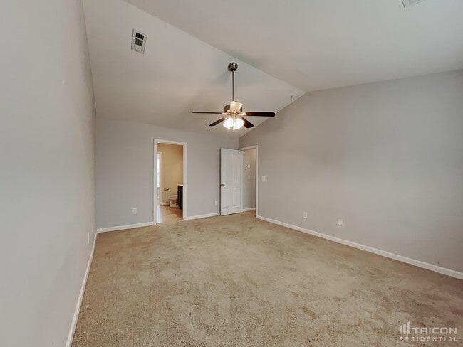 Building Photo - 4312 Houldsworth Dr