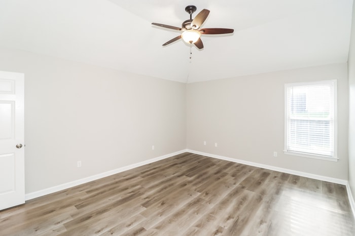 Building Photo - 1875 Carlyn Cove