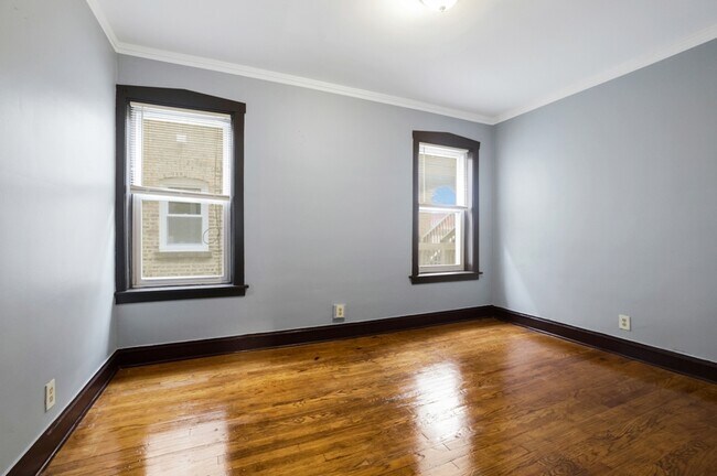 Building Photo - 8243 S Sangamon St