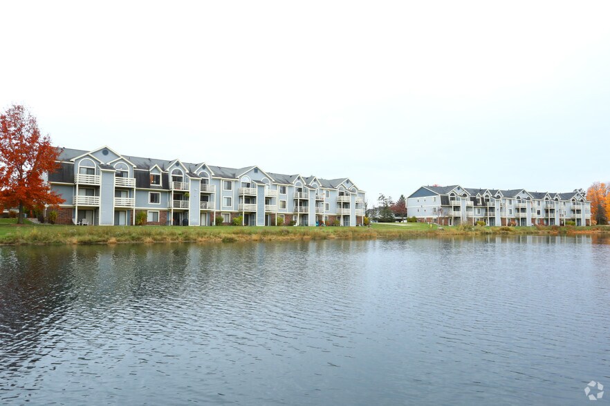 Canal Club Apartments Lansing, MI Apartment Finder